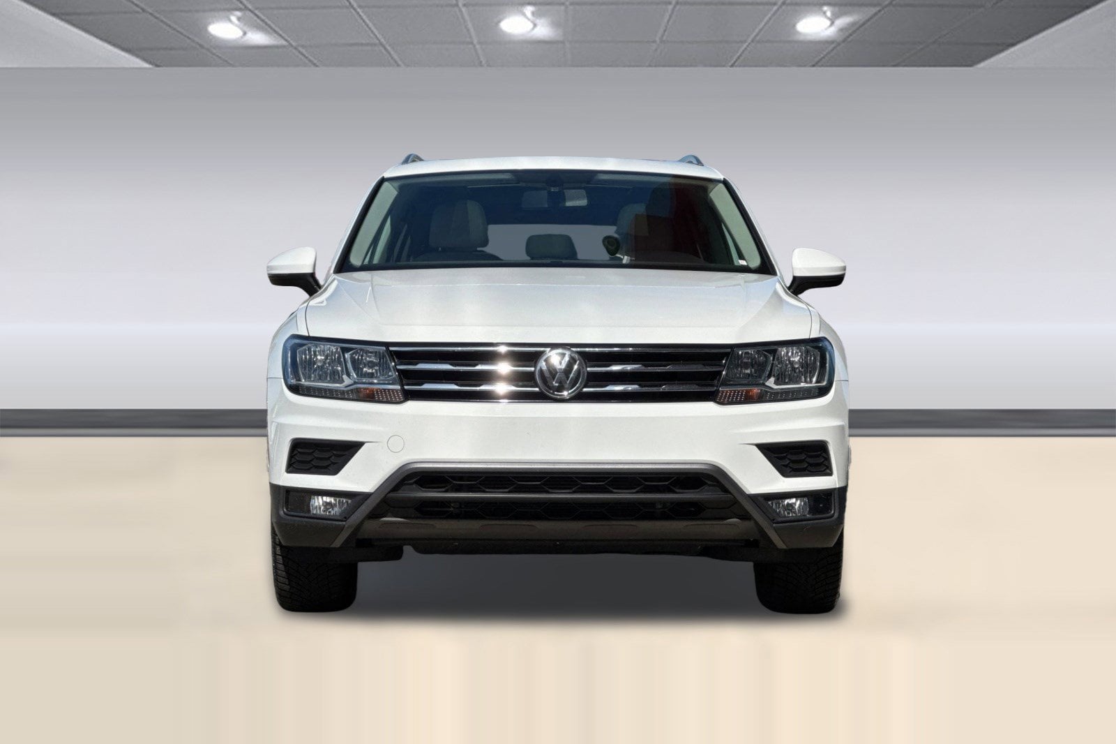 2018 Volkswagen Tiguan SEL photo 4