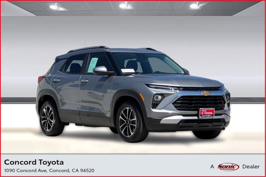 Used 2025 Chevrolet Trailblazer LT SUV