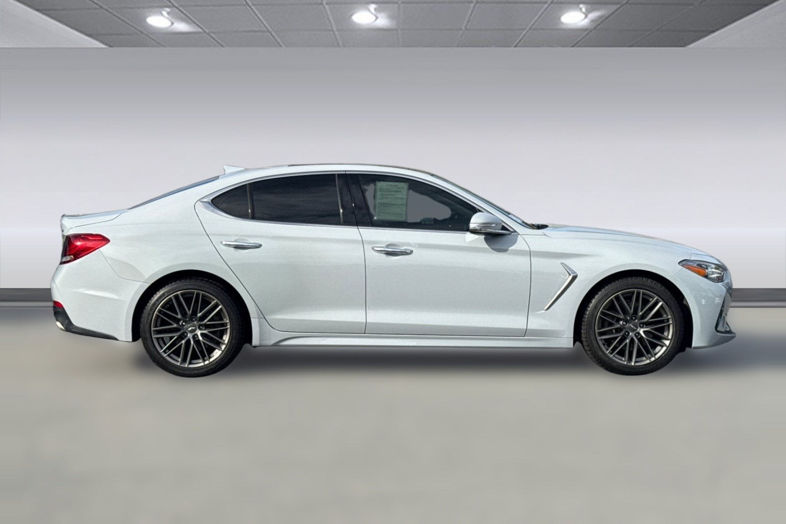 2019 Genesis G70 2.0T Advanced Sedan