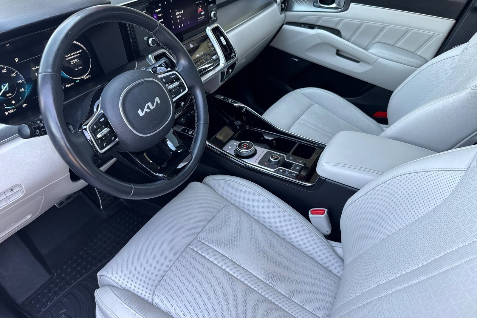 2023 Kia Sorento Hybrid SX Prestige photo 4