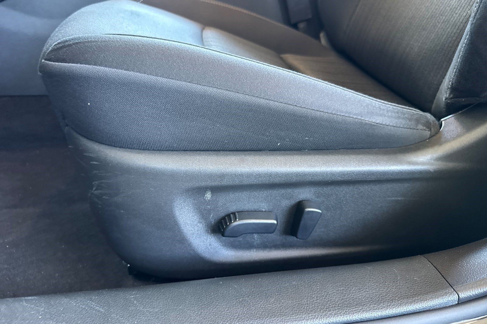 2025 Nissan Altima SV - Photo 15