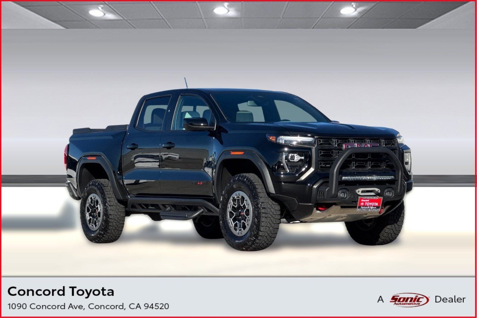 2023 GMC Canyon AT4X's photo