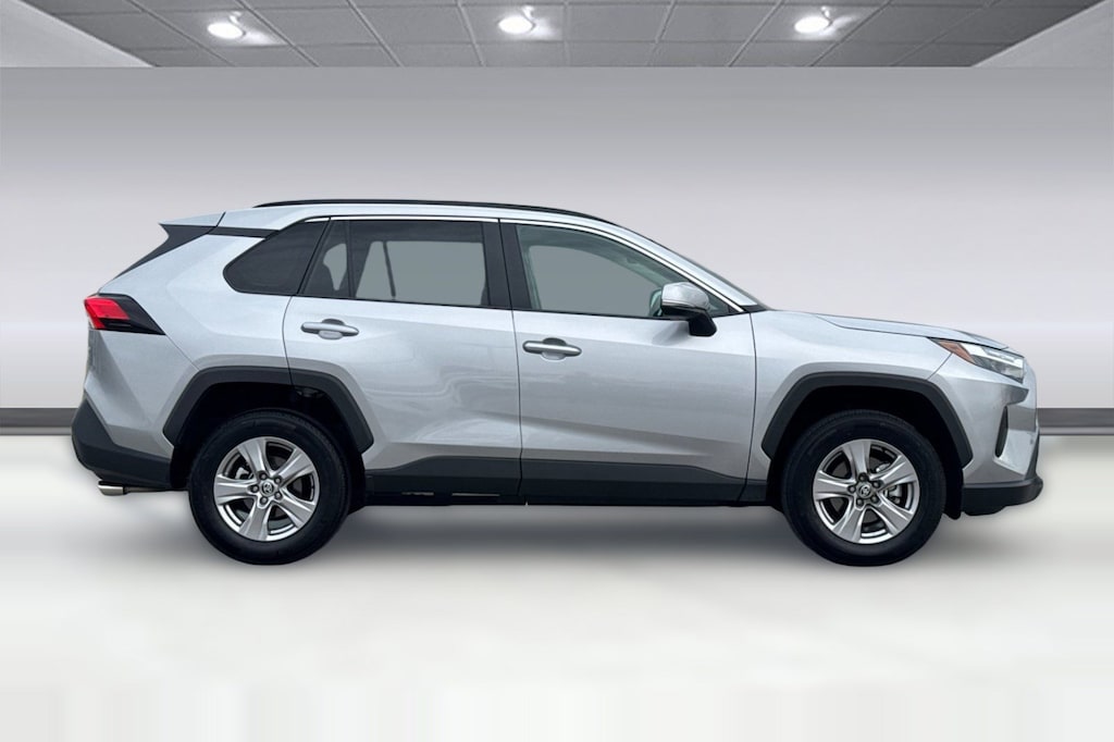 Used 2025 Toyota RAV4 XLE SUV