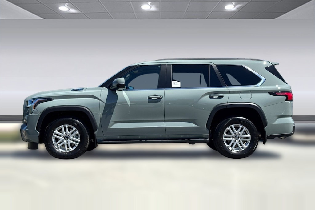 New 2026 Toyota Sequoia SR5 SR5 HYBRID