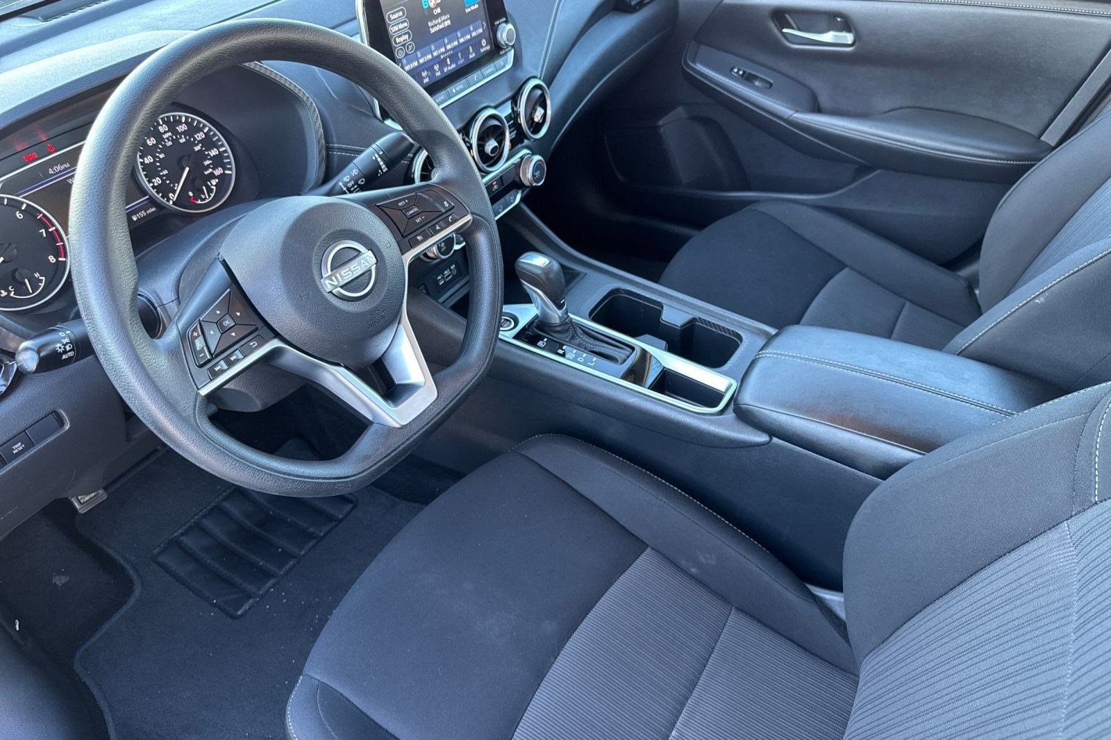 2024 Nissan Sentra SV photo 4