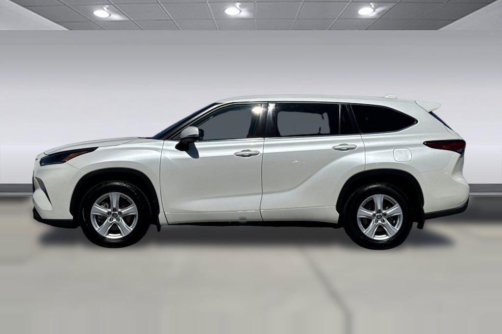 Certified 2021 Toyota Highlander LE SUV