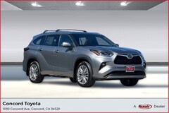 New 2026 Toyota Highlander Hybrid Platinum PLATINUM AWD All-Wheel Drive