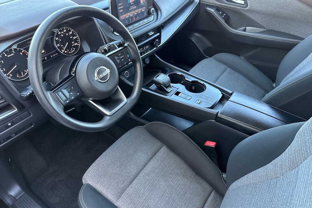 Used 2023 Nissan Rogue SV SUV