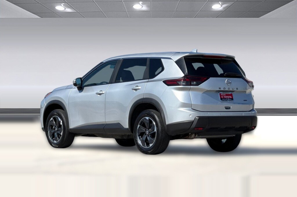 Used 2025 Nissan Rogue SV SUV