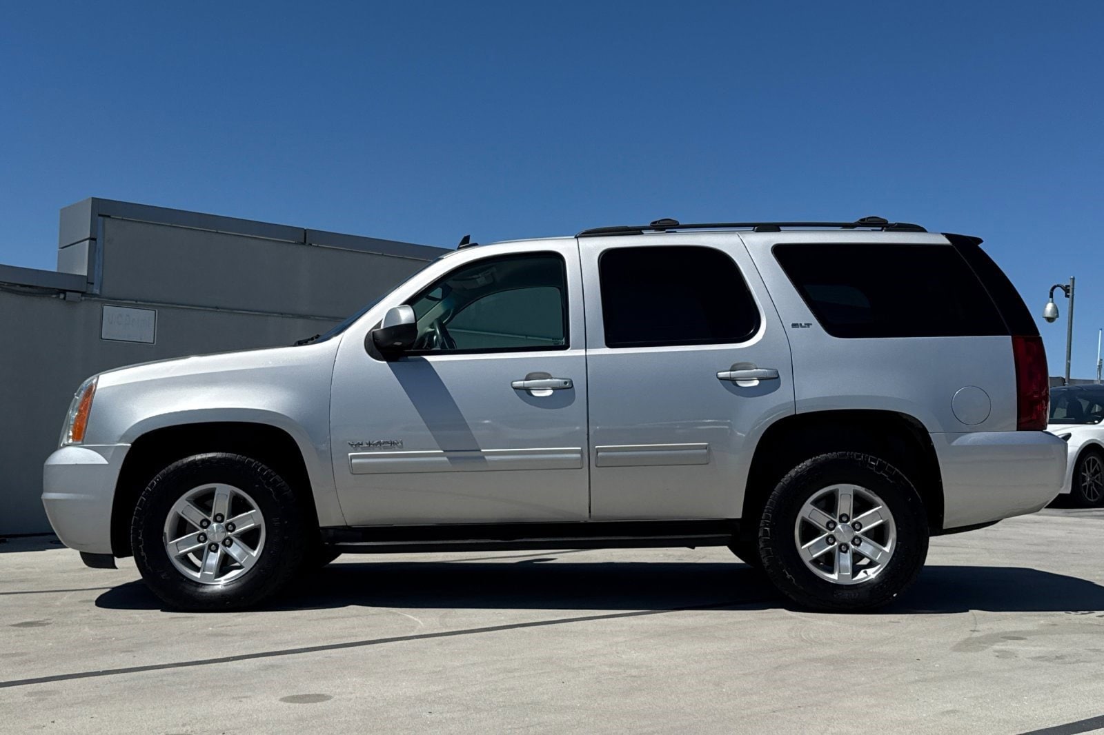Used 2013 GMC Yukon SLT with VIN 1GKS2CE03DR285330 for sale in Concord, CA