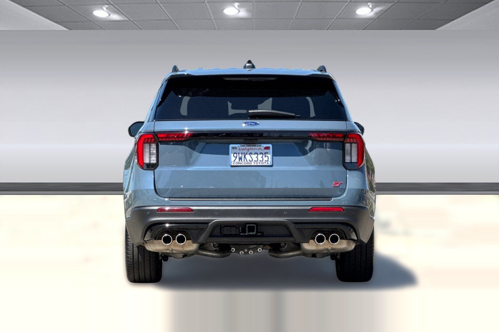 2025 Ford Explorer ST photo 6