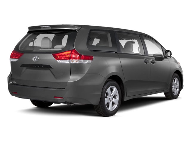 Used 2013 Toyota Sienna SE with VIN 5TDXK3DC4DS305177 for sale in Concord, CA