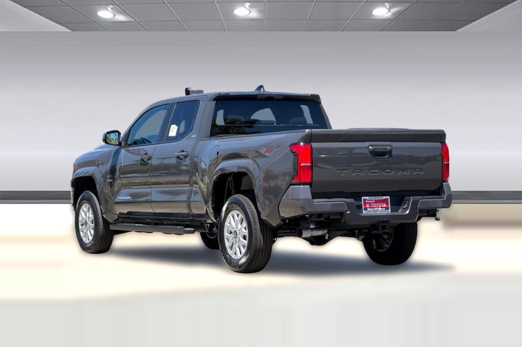 New 2026 Toyota Tacoma SR5 4X2 DBL CAB LONG BED