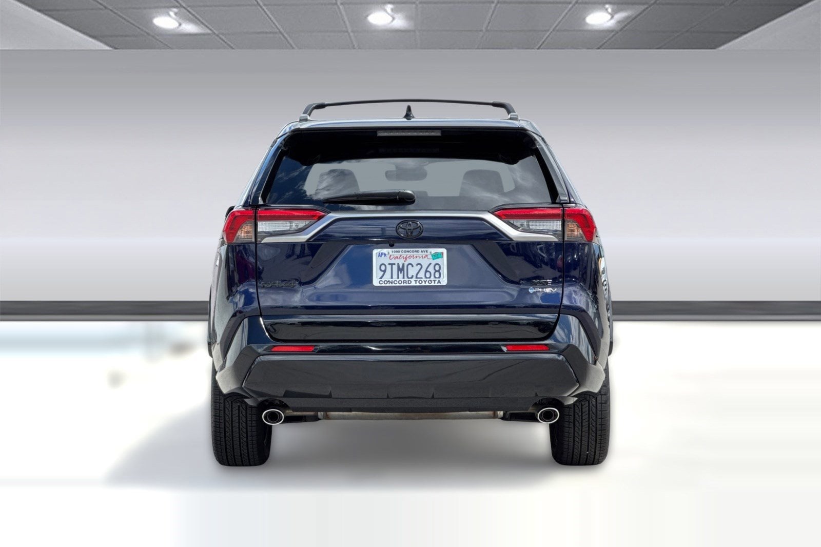 2025 Toyota RAV4 Plug-in Hybrid XSE photo 3