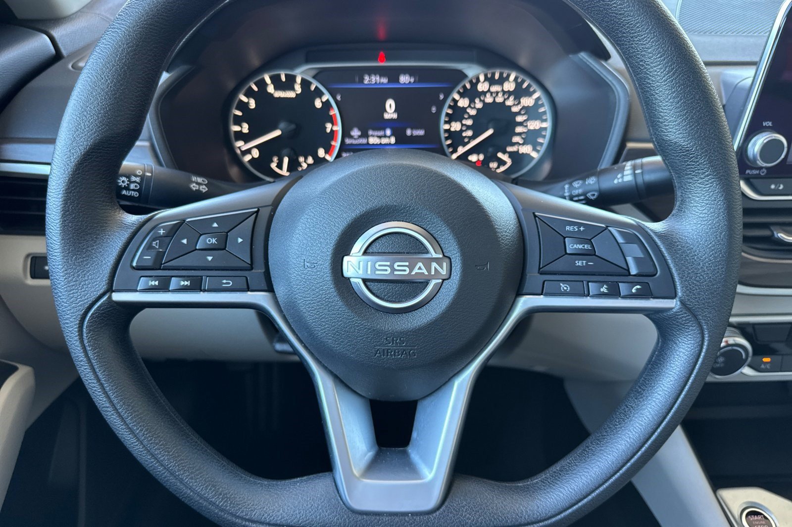 2025 Nissan Altima SV - Photo 11