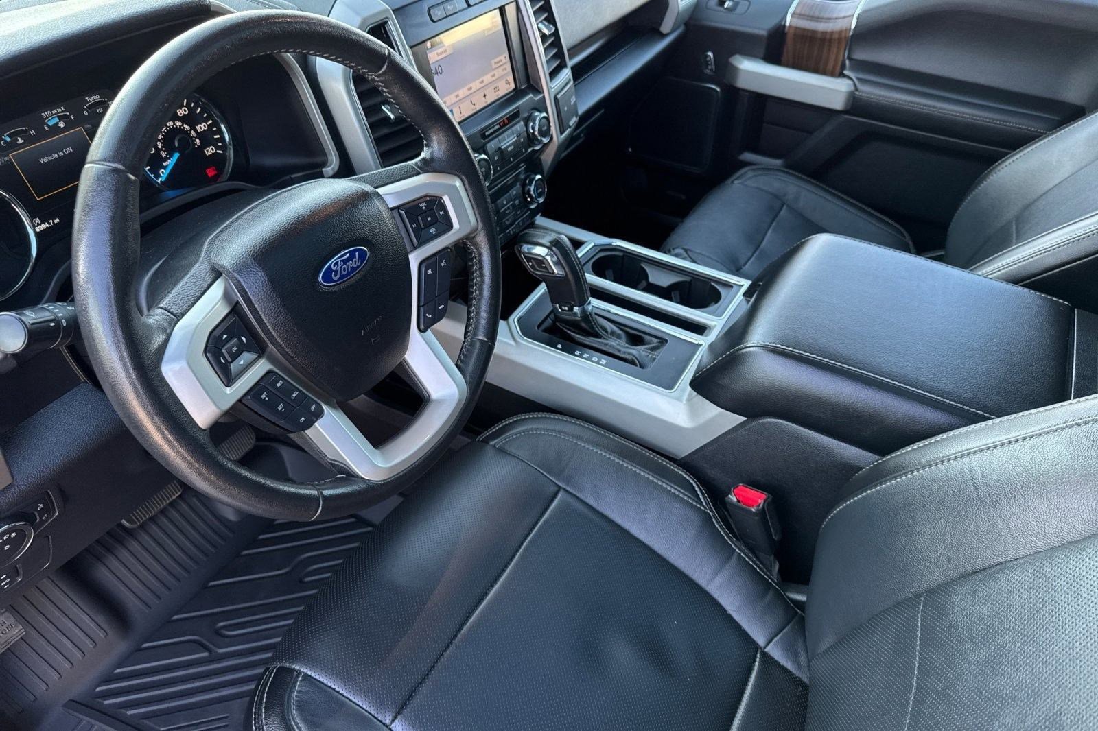 2017 Ford F-150 Lariat photo 4