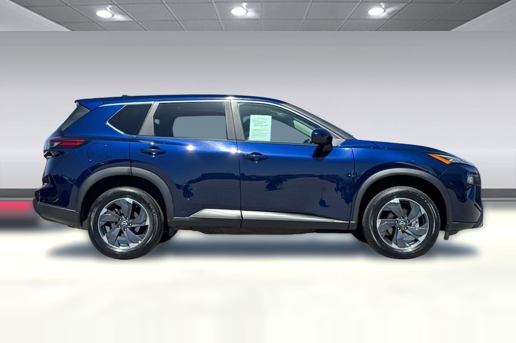 Used 2025 Nissan Rogue SV SUV