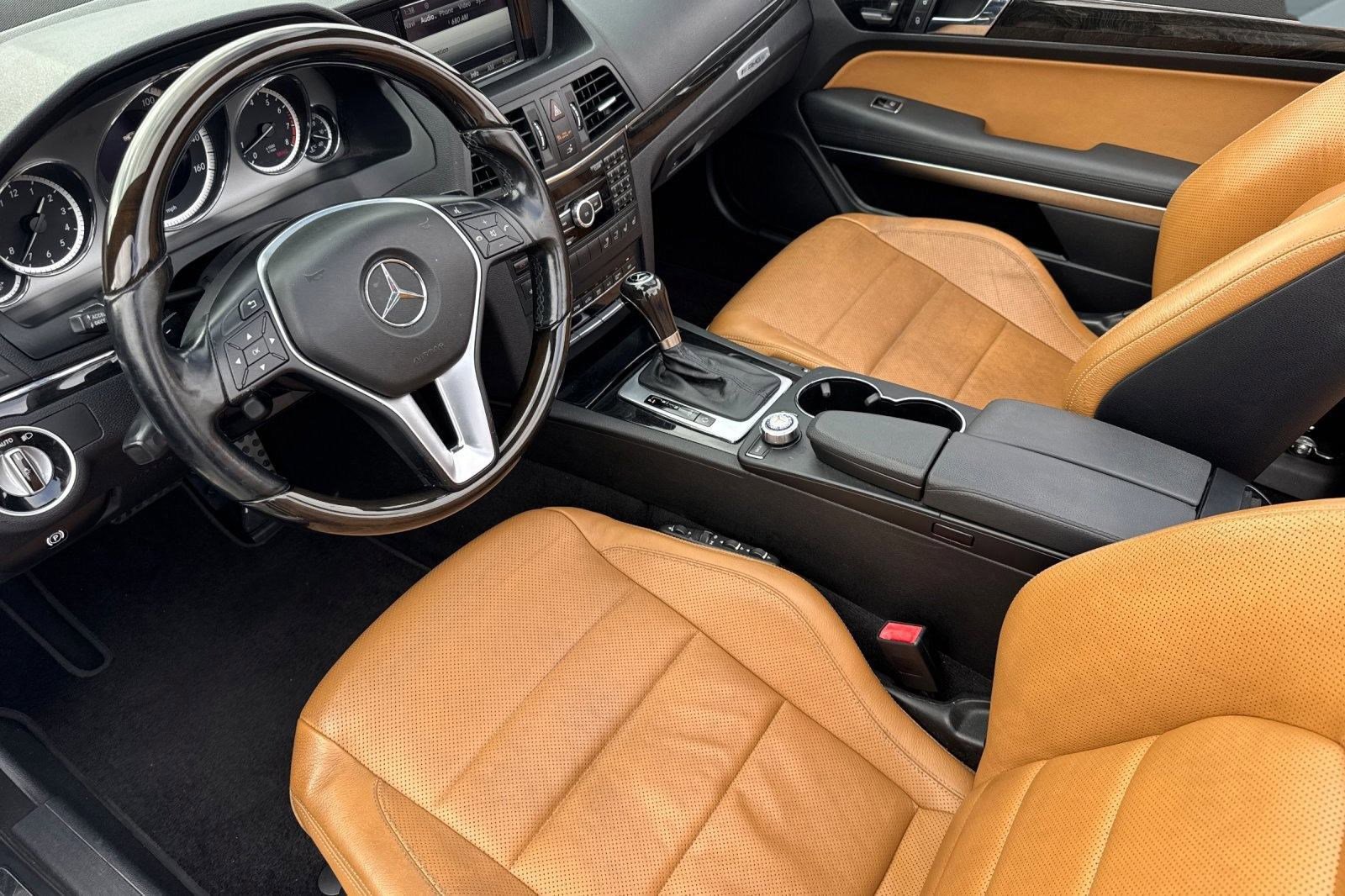 2013 Mercedes Benz E 350 Cabriolet photo 3