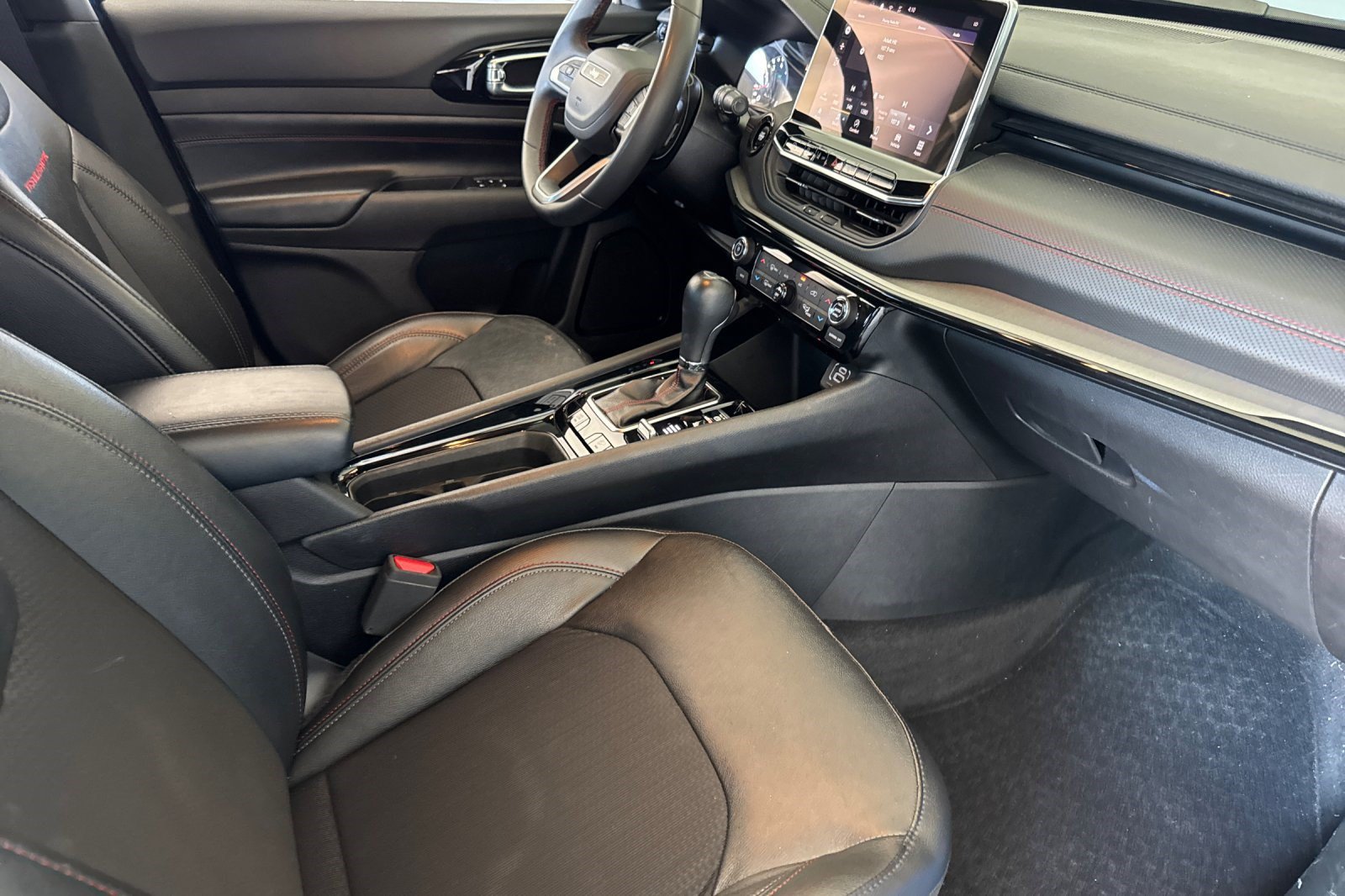 2025 Jeep Compass Trailhawk - Photo 27