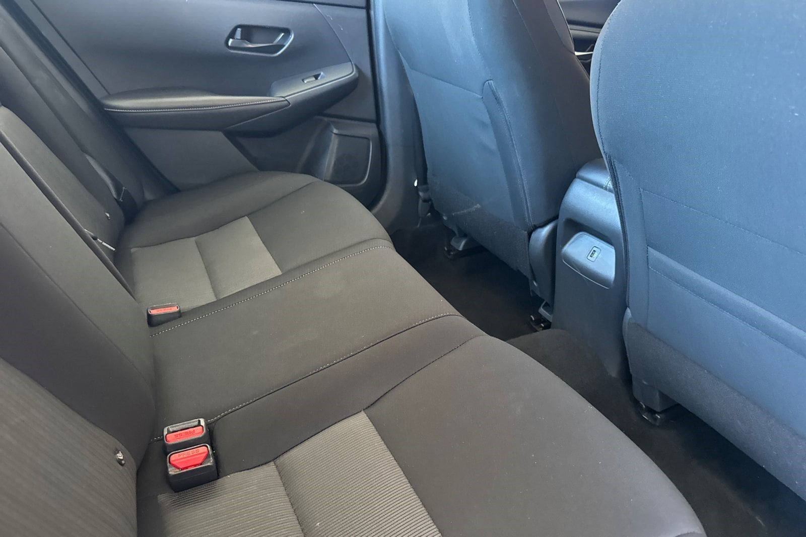 2025 Nissan Sentra SV - Photo 31