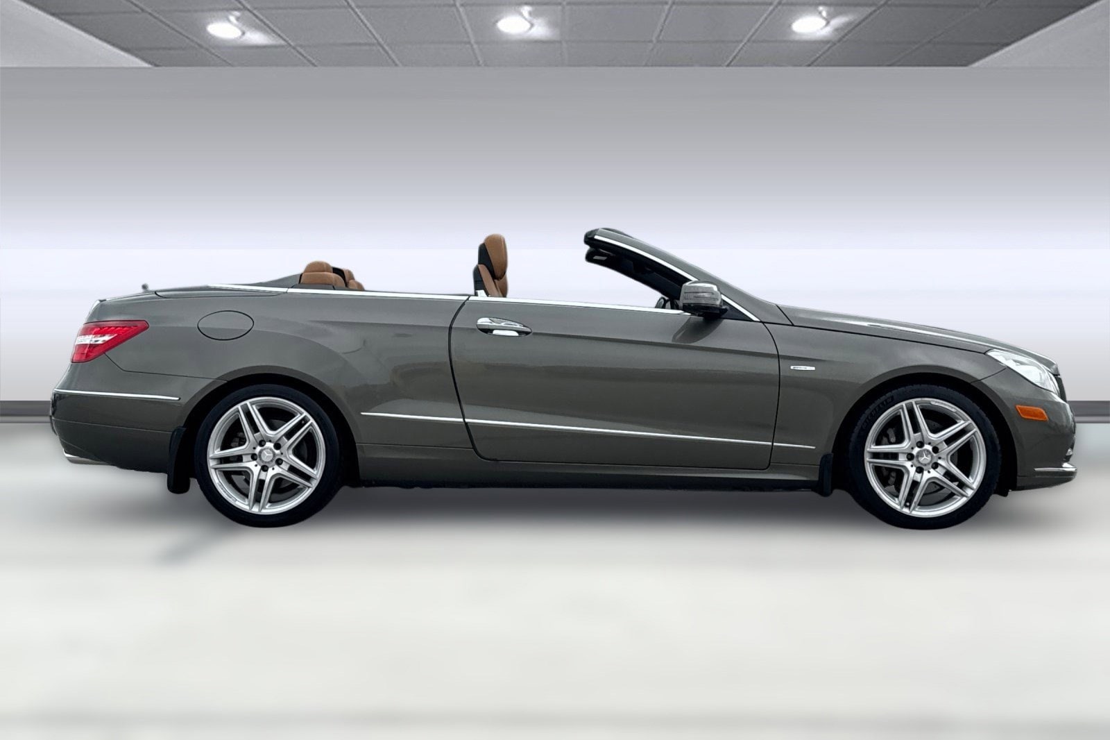 Used 2013 Mercedes-Benz E-Class E350 with VIN WDDKK5KF0DF185869 for sale in Concord, CA