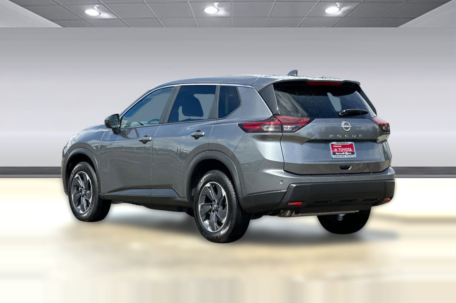 2025 Nissan Rogue SV photo 6