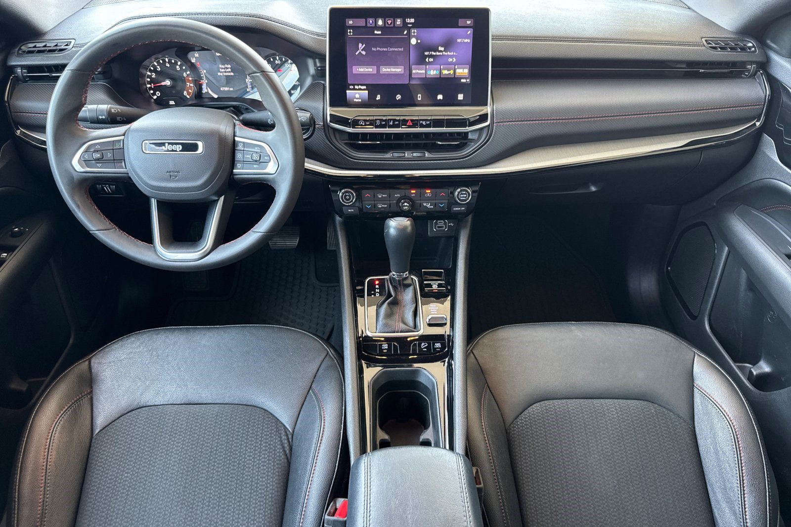 2025 Jeep Compass Trailhawk - Photo 16