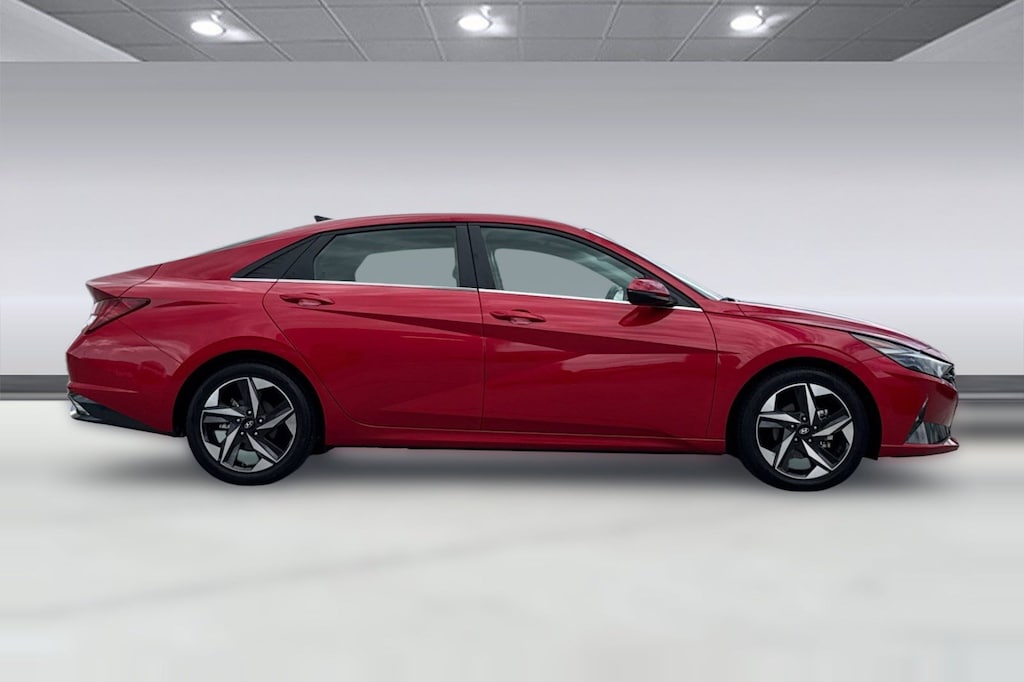 Used 2021 Hyundai Elantra Limited Sedan