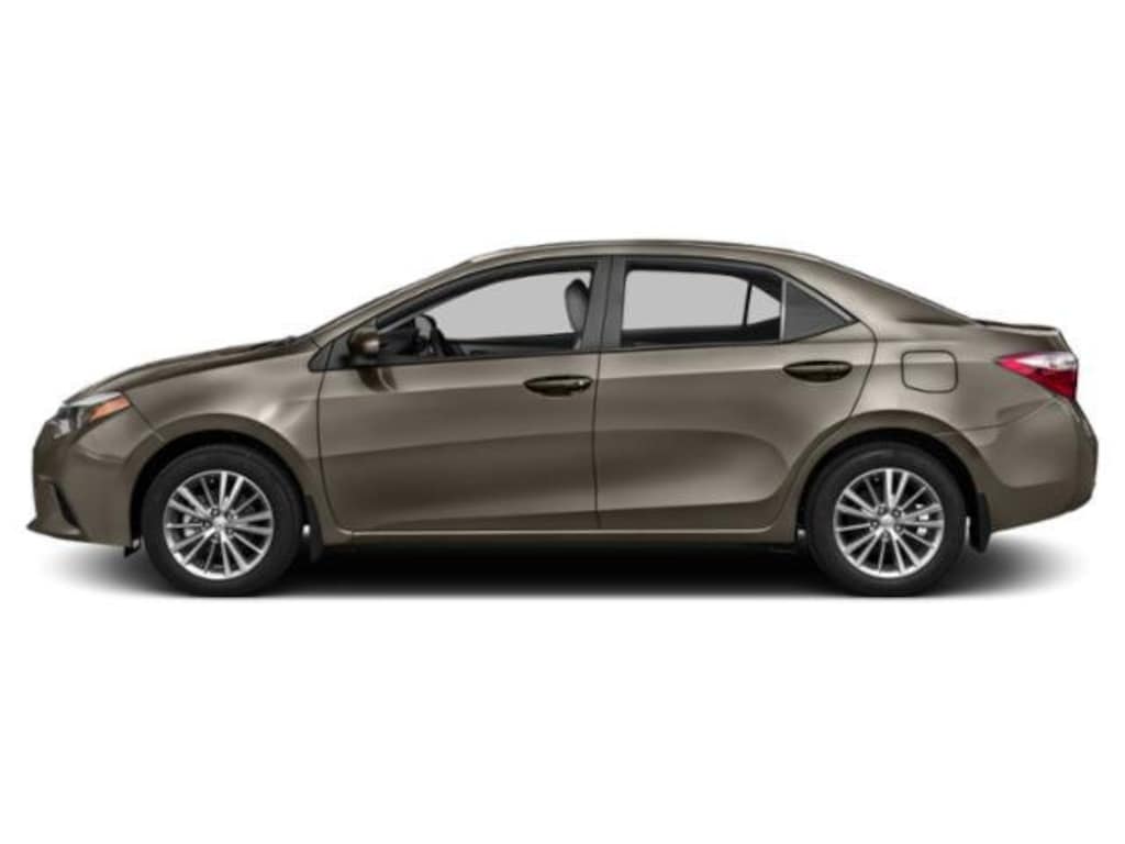 Used 2015 Toyota Corolla LE Sedan