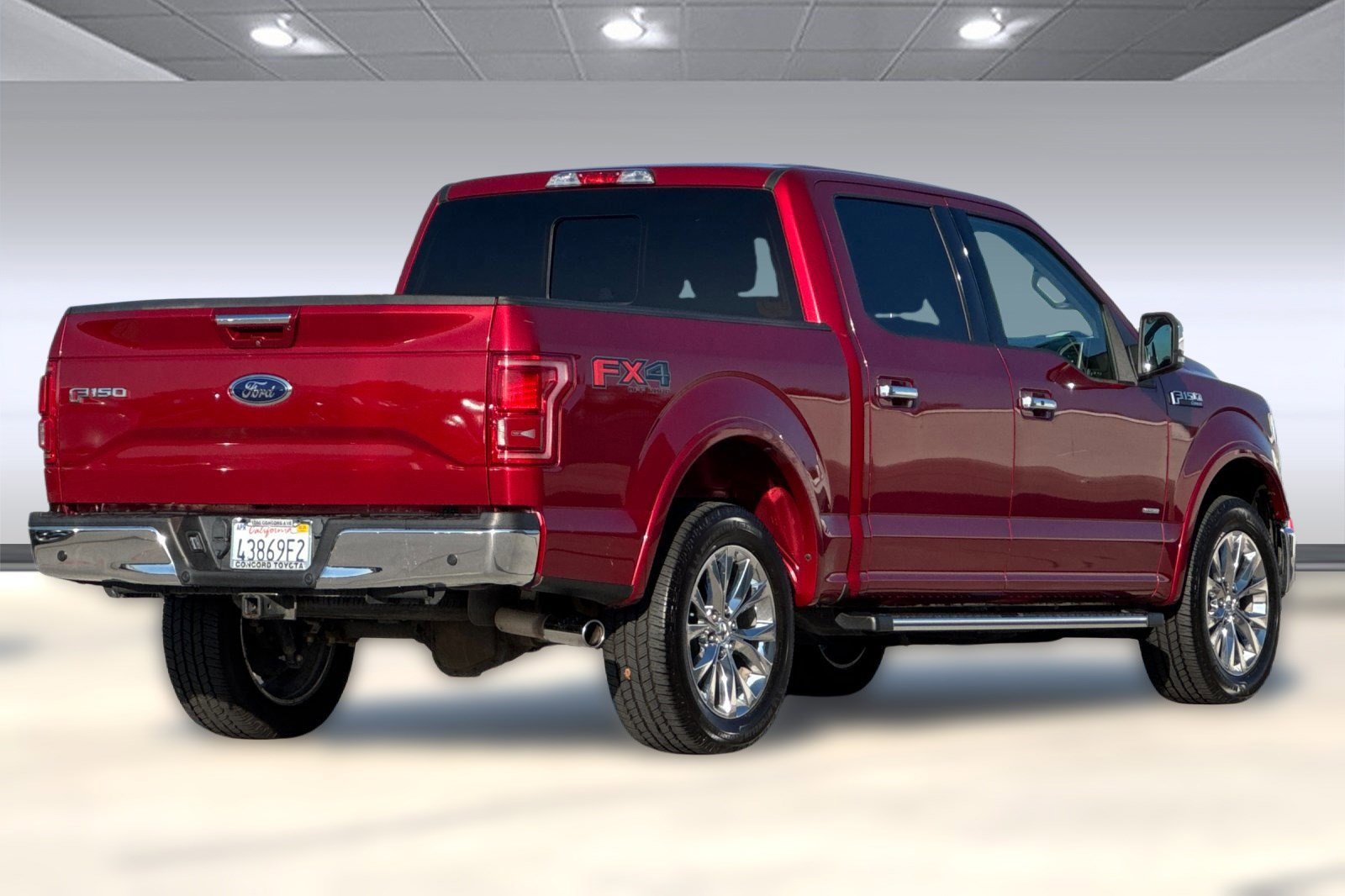 2017 Ford F-150 Lariat photo 3