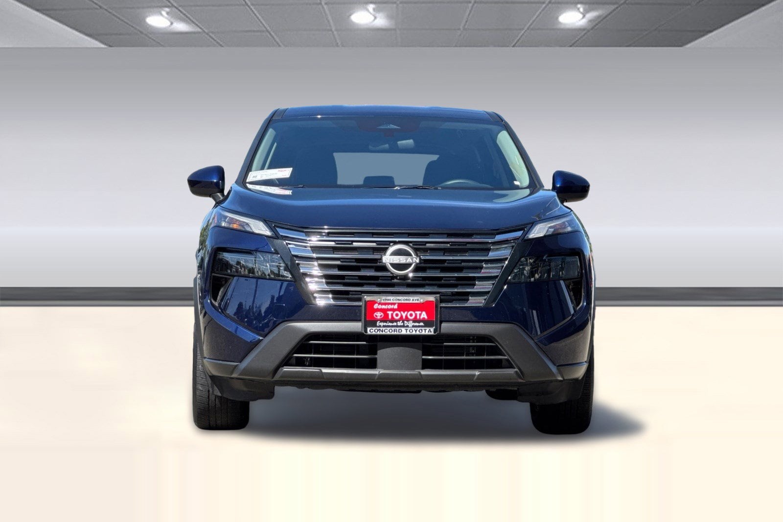 2025 Nissan Rogue SV photo 5