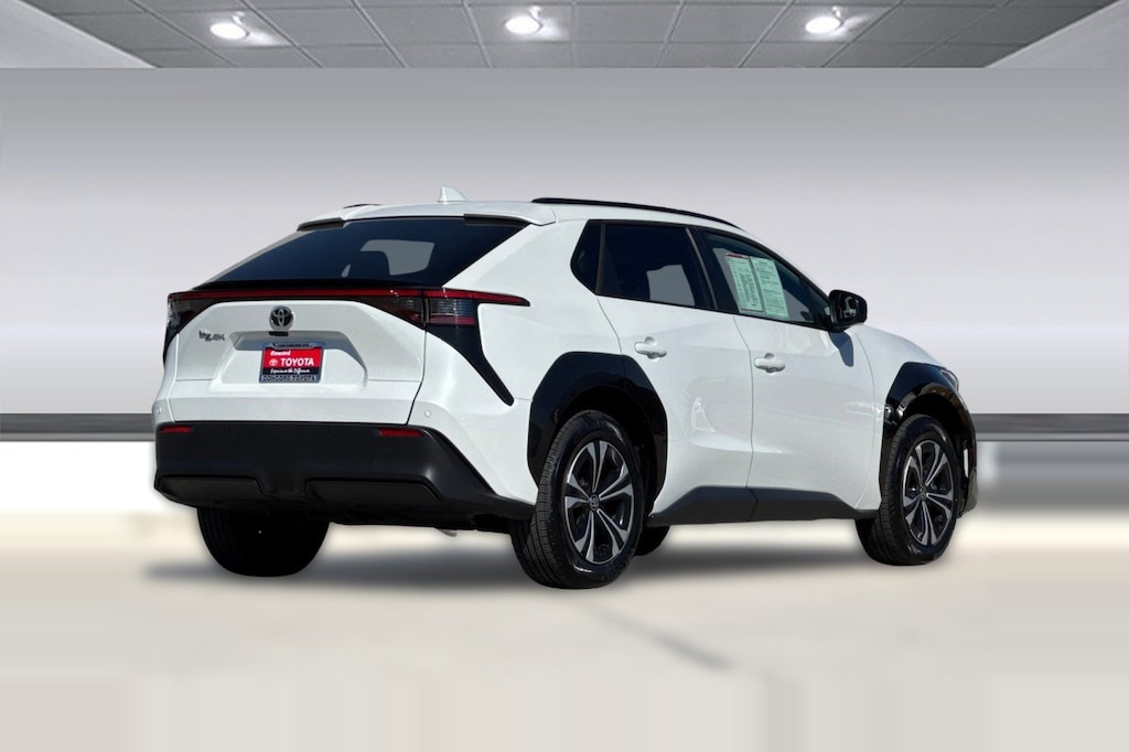 Used 2023 Toyota bZ4X XLE SUV