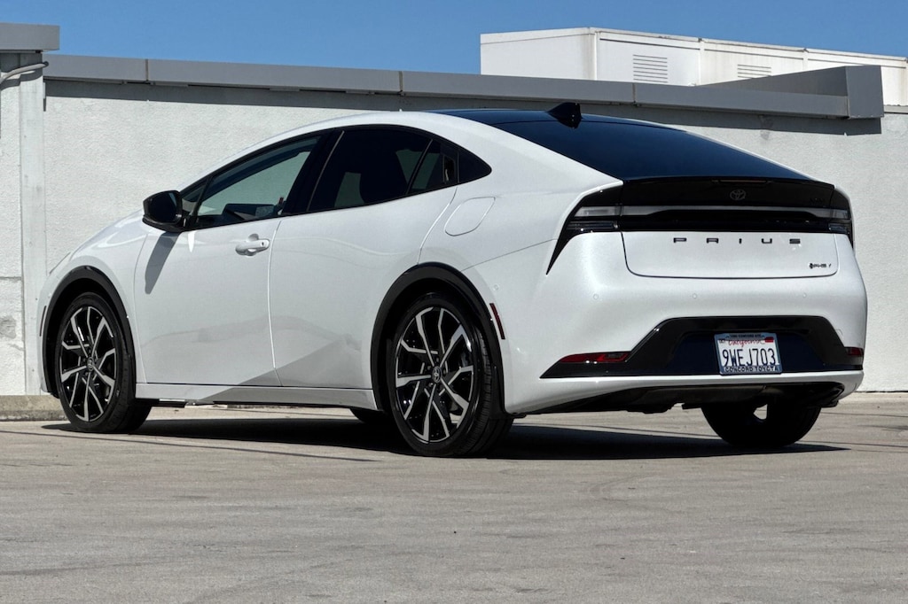 Certified 2026 Toyota Prius Plug-In Hybrid XSE Premium Hatchback