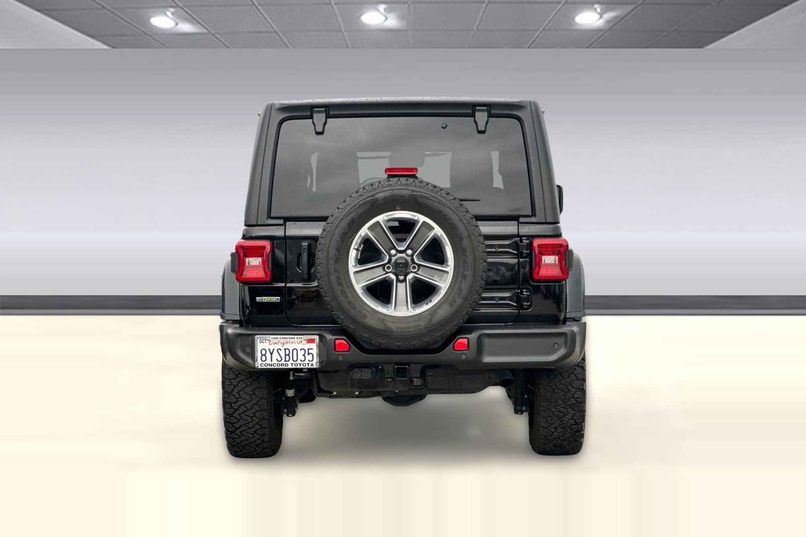 2021 Jeep Wrangler Unlimited Sahara photo 3