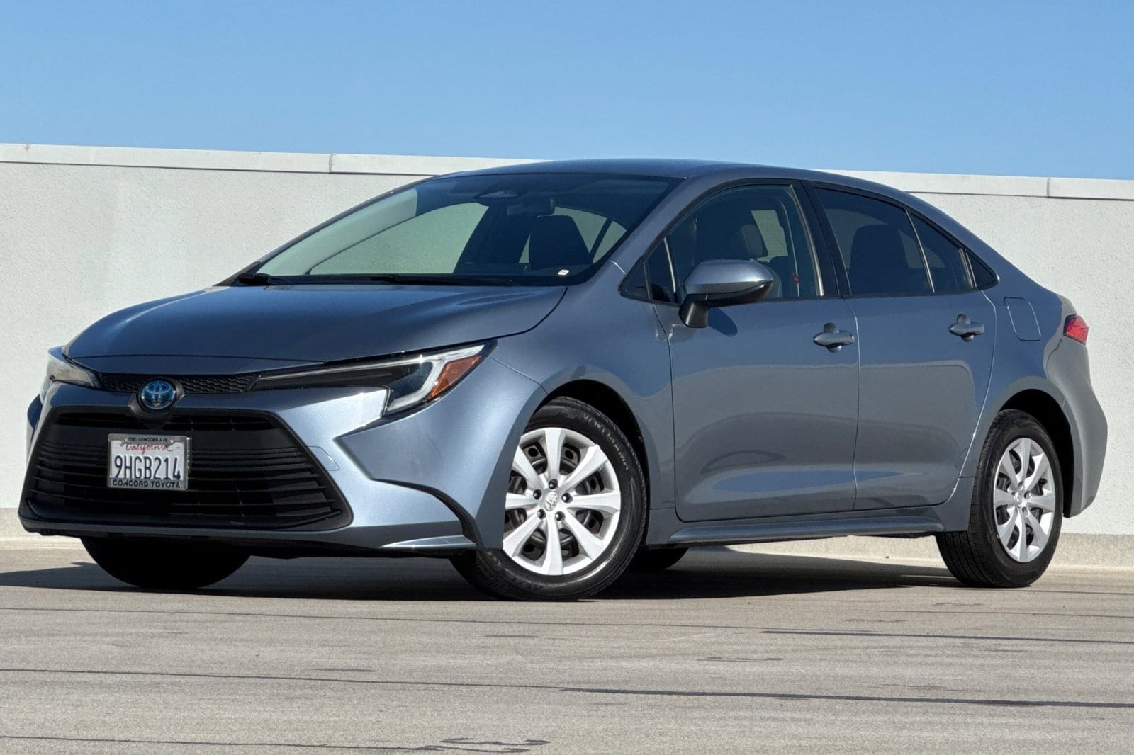 Certified 2023 Toyota Corolla LE with VIN JTDBCMFE2P3023167 for sale in Kansas City