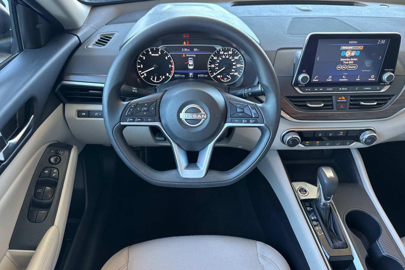 2025 Nissan Altima SV - Photo 30