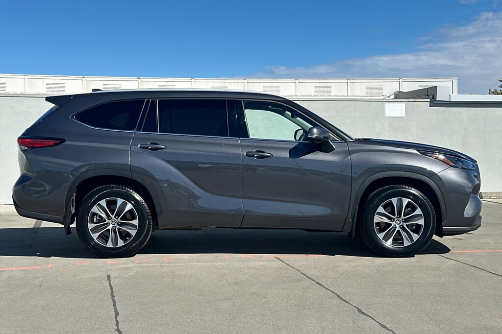 2022 Toyota Highlander XLE For Sale in San Jose CA Stock BNS143275