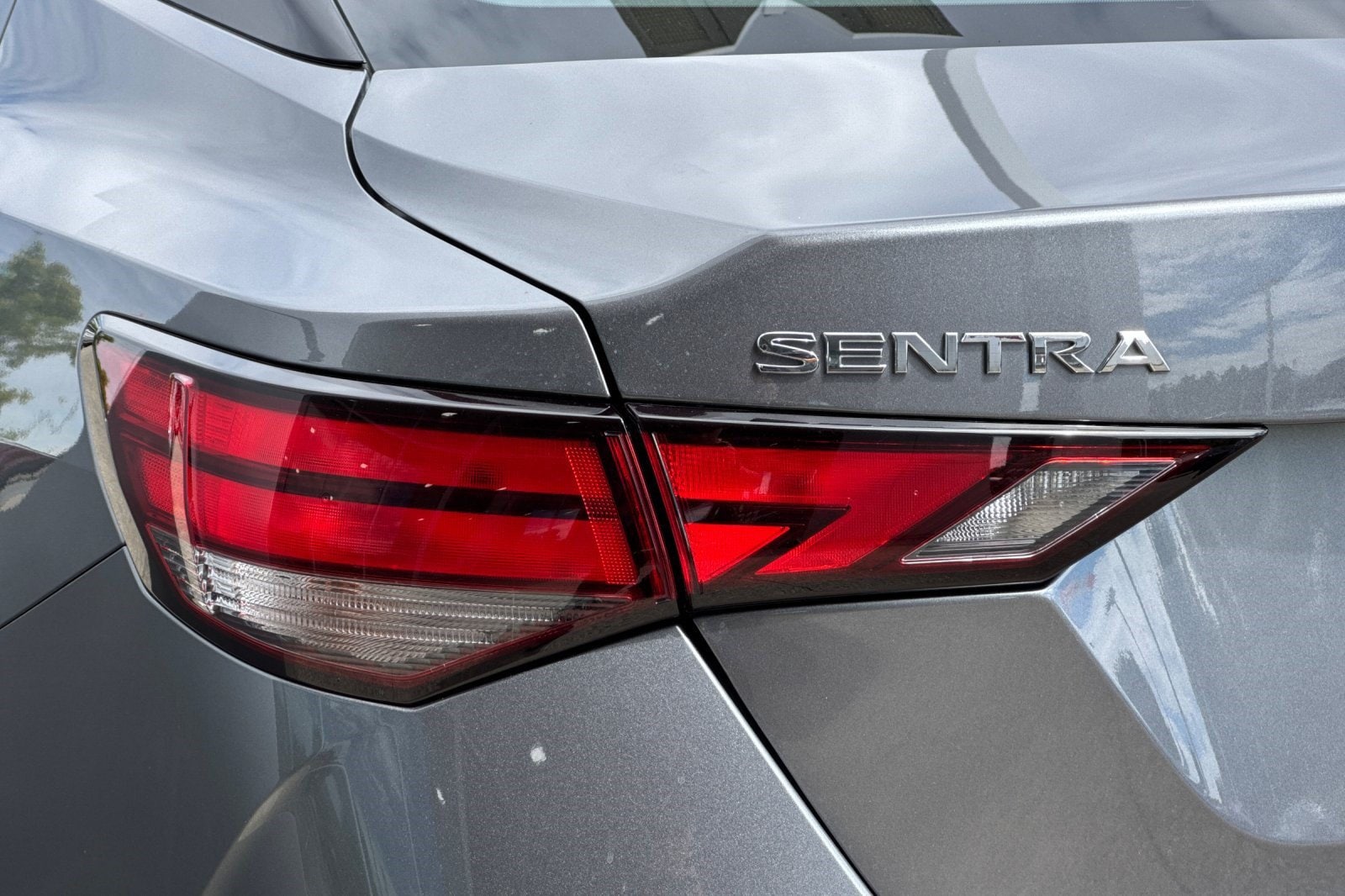 2025 Nissan Sentra SV - Photo 25