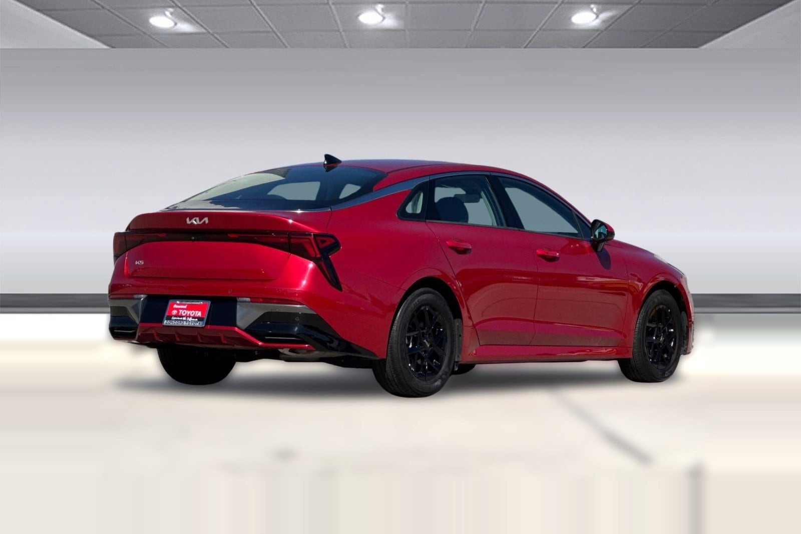 2025 Kia K5 LXS photo 2