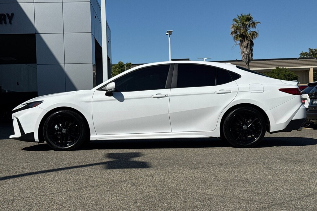 Certified 2025 Toyota Camry SE Sedan