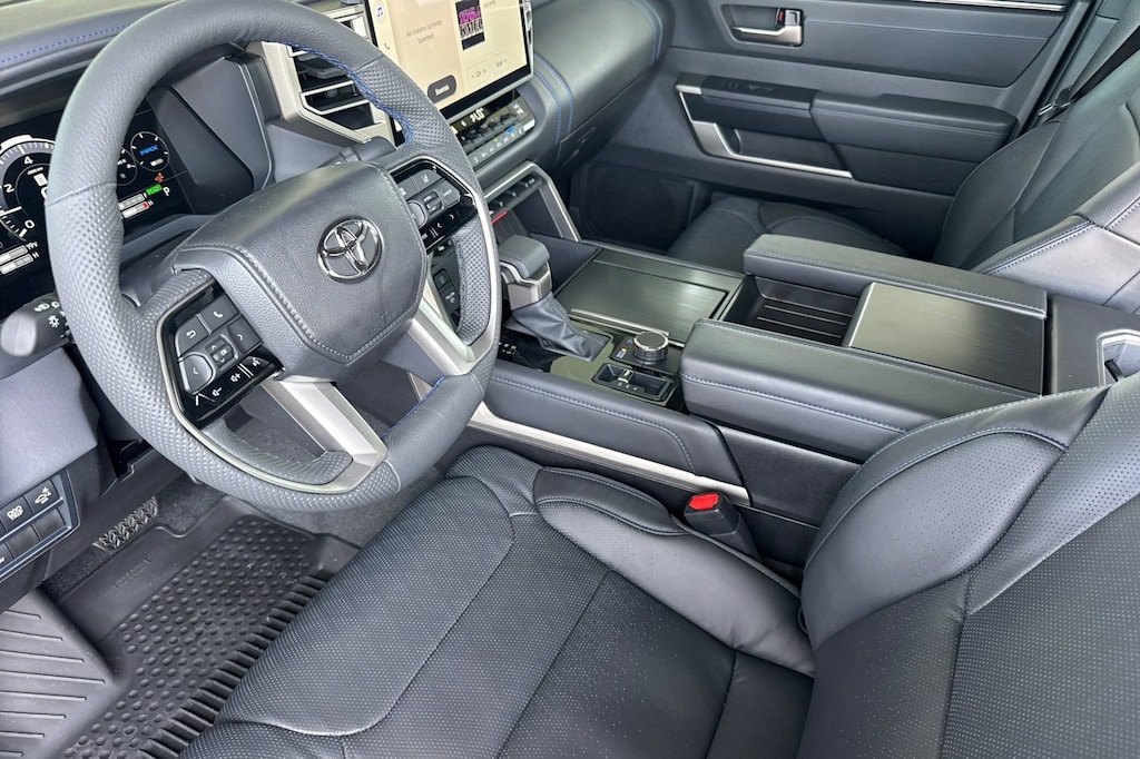 New 2026 Toyota Tundra i-FORCE MAX Platinum PLATINUM CREWMAX 6.5