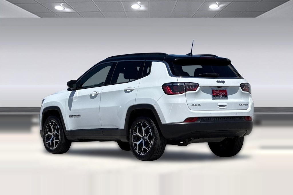 Used 2025 Jeep Compass Limited SUV
