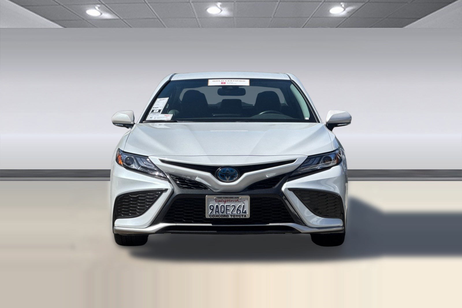 2022 Toyota Camry Hybrid Hybrid XSE photo 4