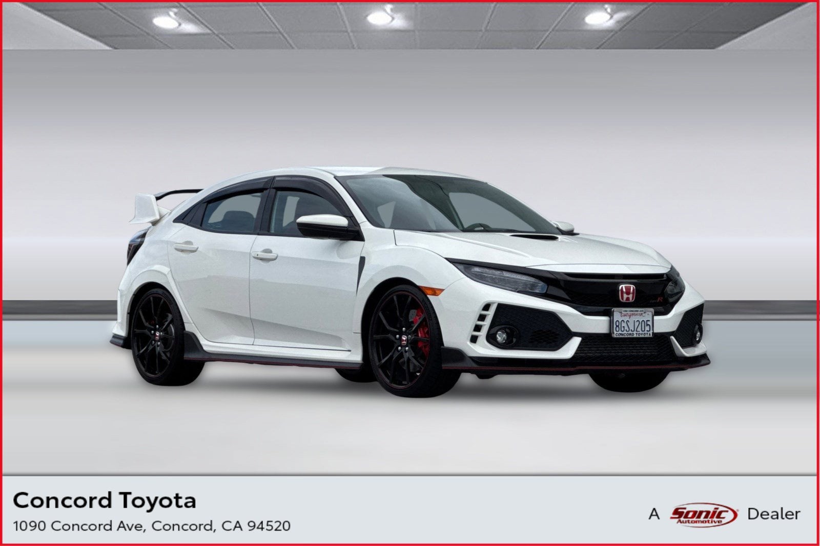 2018 Honda Civic Hatchback Type-R's photo