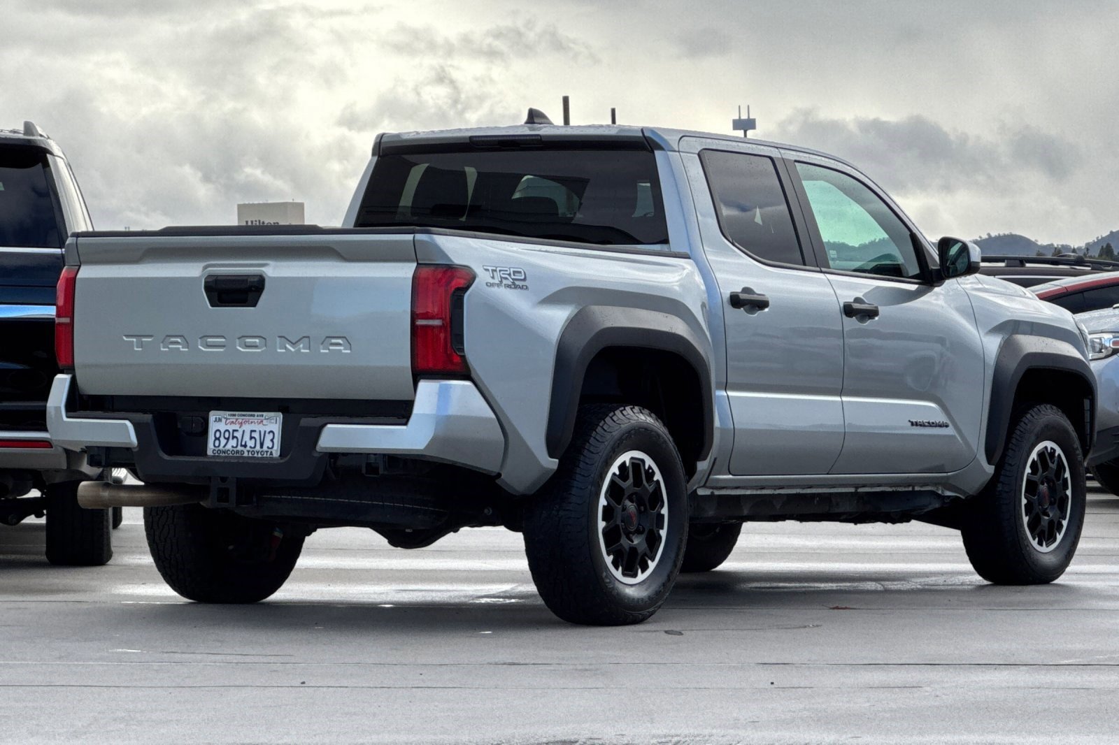 2024 Toyota Tacoma TRD photo 3