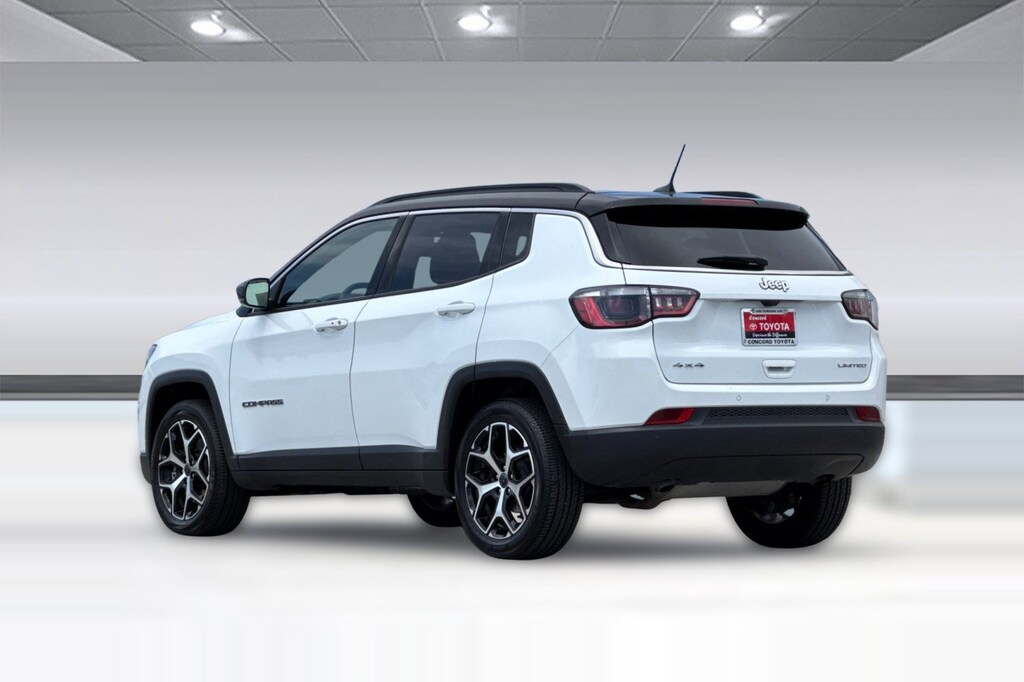 Used 2025 Jeep Compass Limited SUV