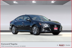 Used 2025 Nissan Altima SV Sedan for Sale in San Rafael, CA