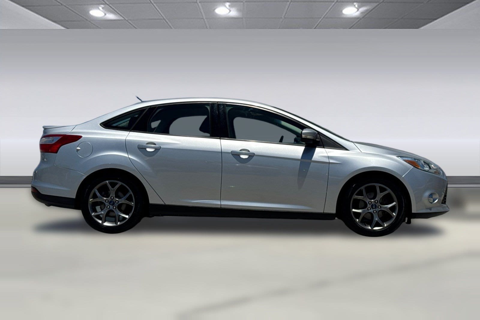 Focus SE Sedan