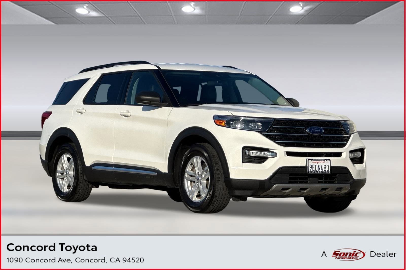2023 Ford Explorer XLT's photo