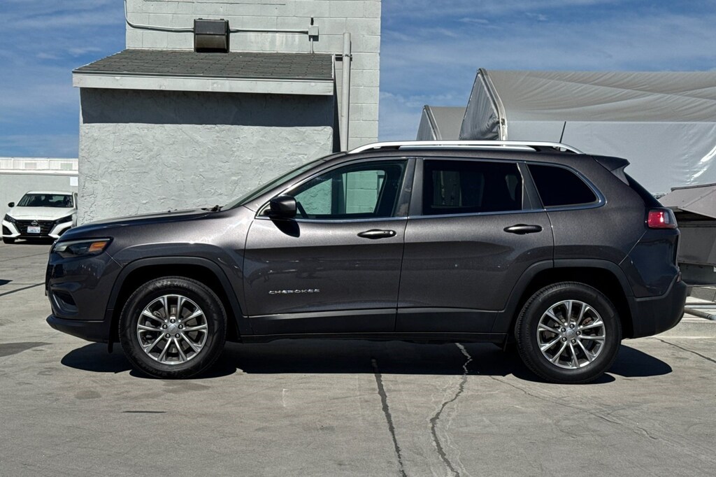 Used 2019 Jeep Cherokee Latitude Plus SUV